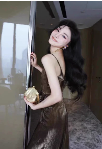 Modest Sheath Spaghetti Strap Long Evening Gown Brown Velvet Formal Dress Elegant Slit Prom Dress DP2803 - Deanwangkt