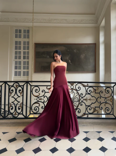 Elegant Sheath Burgundy Long Prom Dresses Strapless Satin Burgundy Evening Dresses DP3958 - Deanwangkt