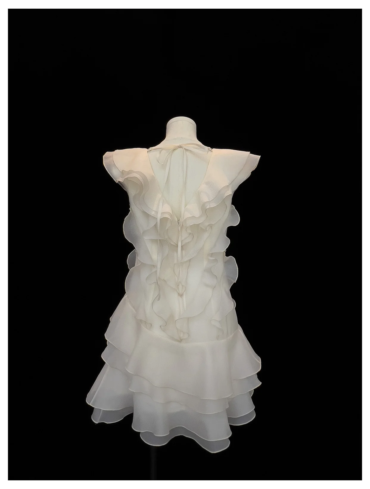 Pretty A line V Neck Ivory Chiffon Short Formal Homecoming Dresses Middle School Short 21st Birthday Outfits Graduation Dress Mini Cocktail Dresses DH2306 - Deanwangkt