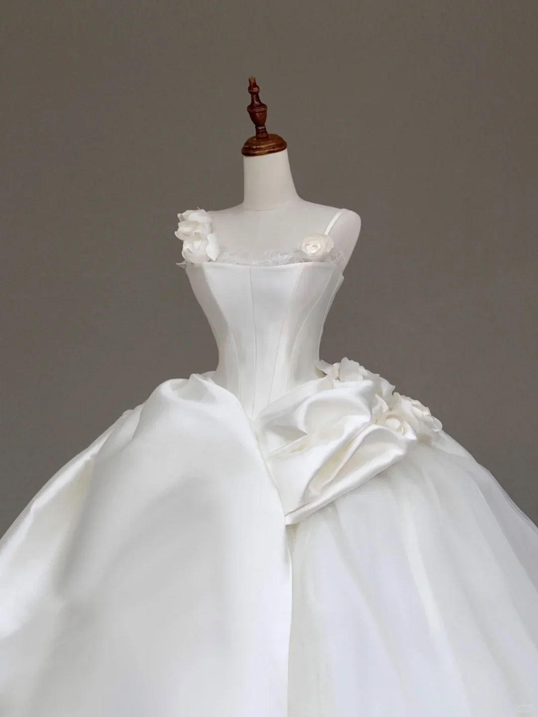 Unique Bridal Gown Ball Gown Straps White Satin Wedding Dresses Bridal Gowns DP638 - Deanwangkt