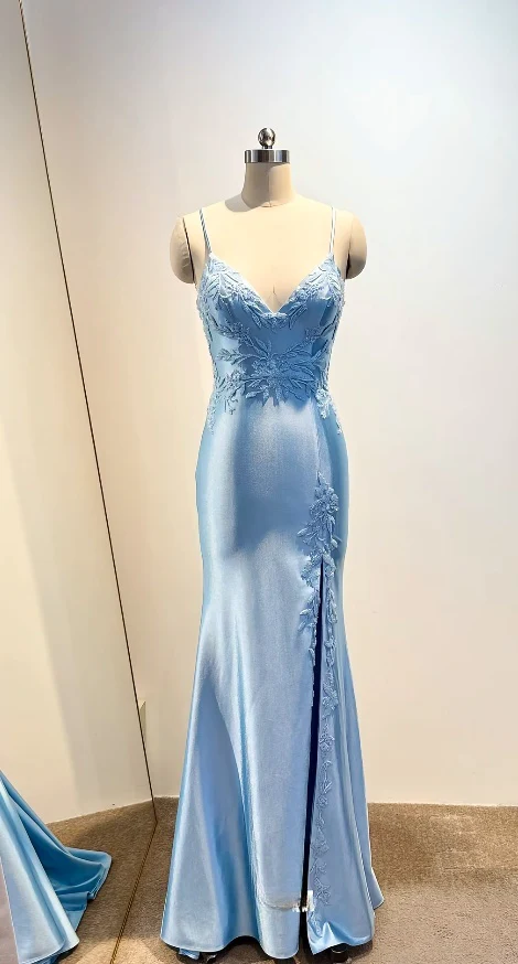 Elegant Spaghetti Strap Sheath Blue Long Prom Dresses Satin Beaded Applique Blue Evening Dresses DP3872 - Deanwangkt