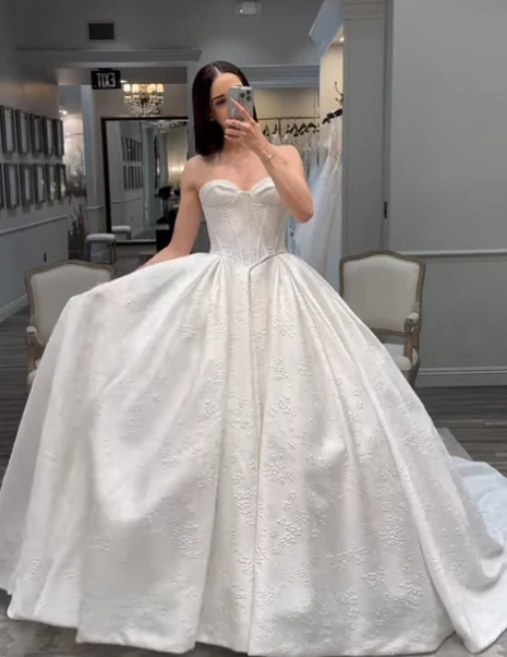 Retro Ball Gown Sweetheart Sleeveless White Satin Wedding Dress Modest Wedding Dresses Princess Wedding Gowns DH1476 - Deanwangkt