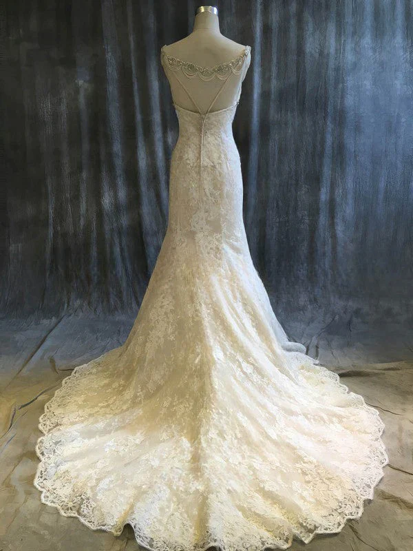 Beautiful Beading V-neck Trumpet/Mermaid Lace Tulle Wedding Dress Brides Dress DP629 - Deanwangkt