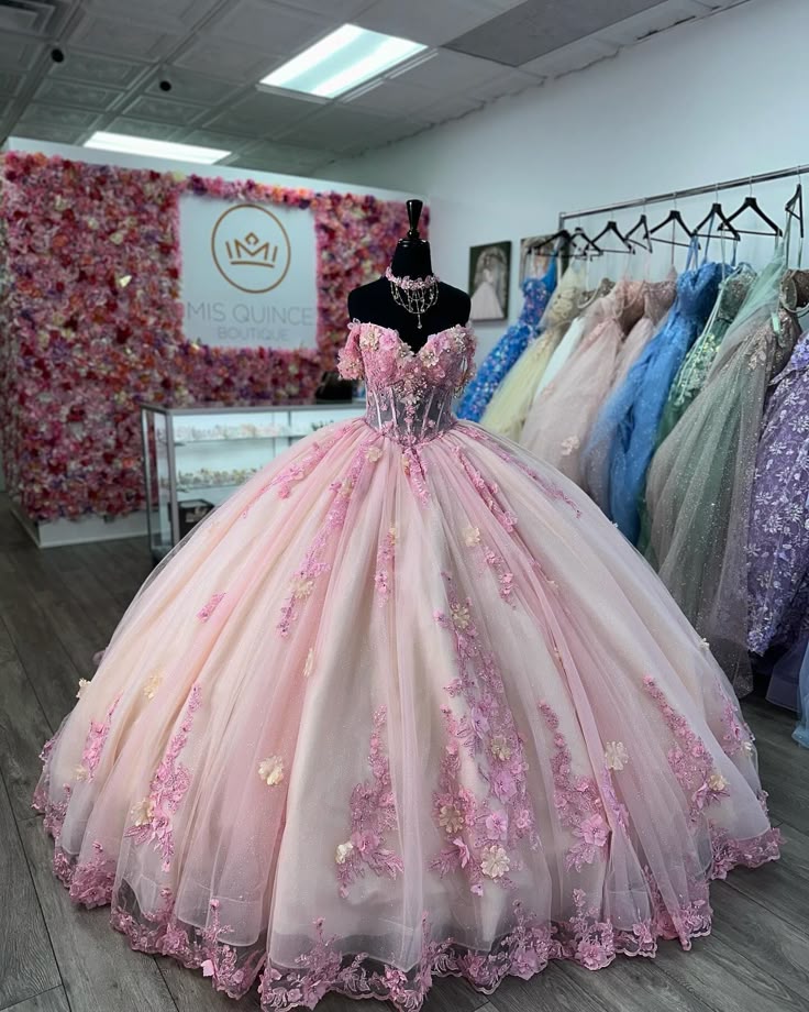 Pretty Ball Gown Off The Shoulder Pink Tulle Long Quinceanera Dress Formal Gowns Vestido De 15 Anos Sweet 16 Dress W0329 - Deanwangkt