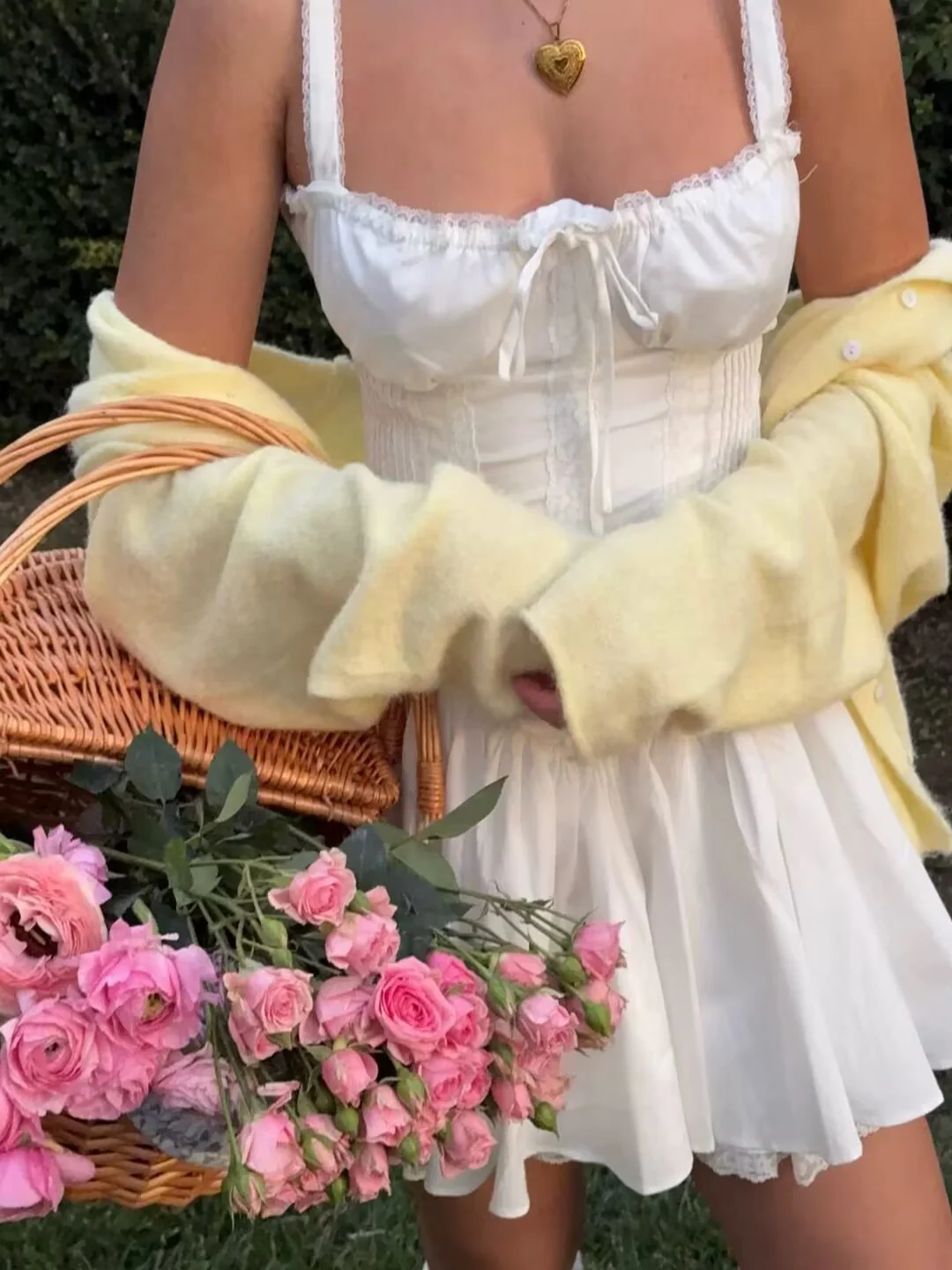 Cute A line Square Neck White Short Lace Homecoming Dress Summer Hoco Dresses Mini Night Homecoming Outfits DH2482 - Deanwangkt