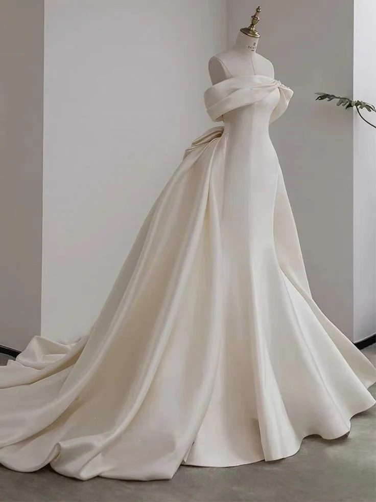 Unique Bridal Gown Mermaid Off The Shoulder Satin Short Sleeves Pleated Wedding Dresses Elegant Bridal Gowns DH931 - Deanwangkt