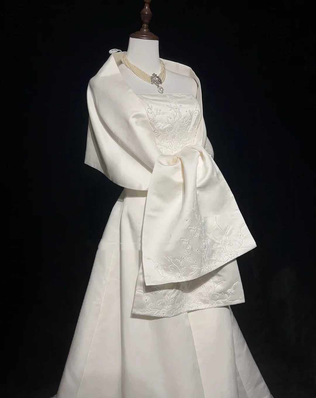 Retro Wedding Dress 1950s 1940s Ball Gown Strapless Satin Lace White Long Wedding Dresses Bridal Gowns Brides Gown DH550 - Deanwangkt