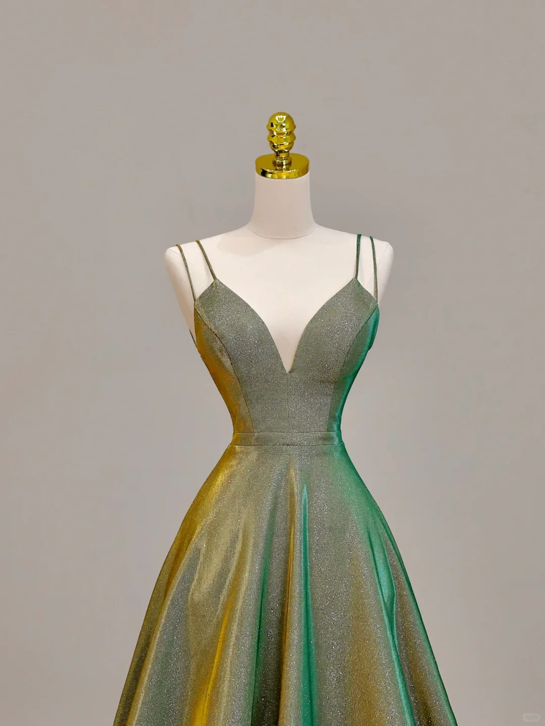 Elegant Glamour Ball Gown Spaghetti Straps Sequin Green Long Prom Dress Party Dress Evening Dresses DP1542 - Deanwangkt