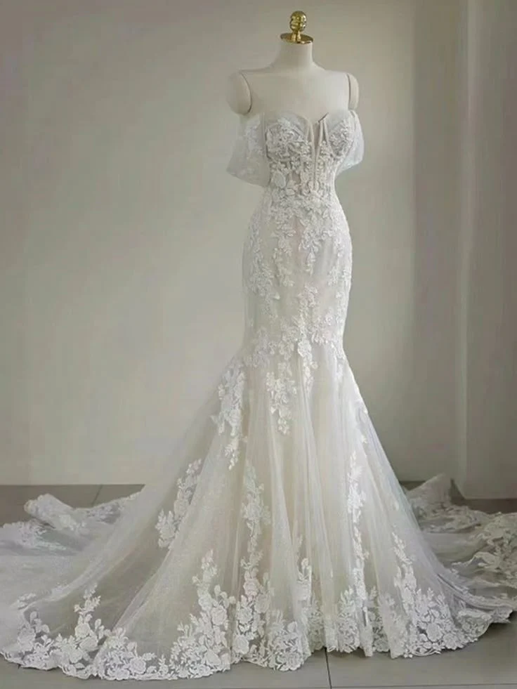 Dreamy Elegant Mermaid Sweetheart Lace Appliques Wedding Dress With Train Brides Dress DP611 - Deanwangkt