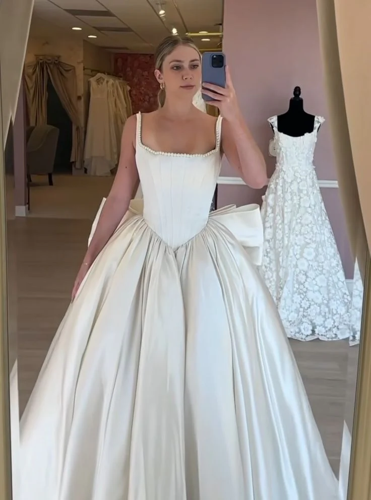 Classic Bridal Gown Ball Gown Square Neck Sleeveless Satin White Wedding Dresses Minimalist Bridal Gowns DH740 - Deanwangkt