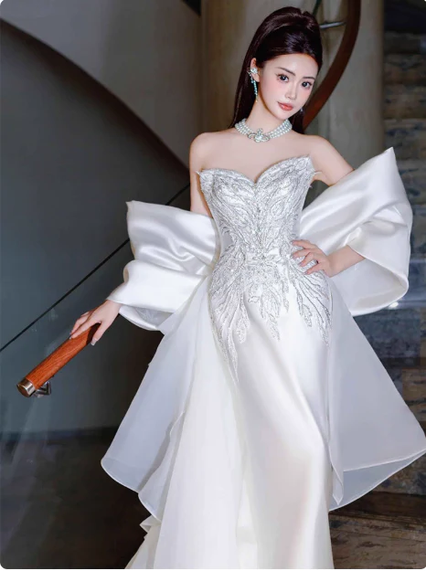 Unique Strapless Sheath Satin Train Wedding Dress Glamour Embroidery Bridal Gown DH2686 - Deanwangkt