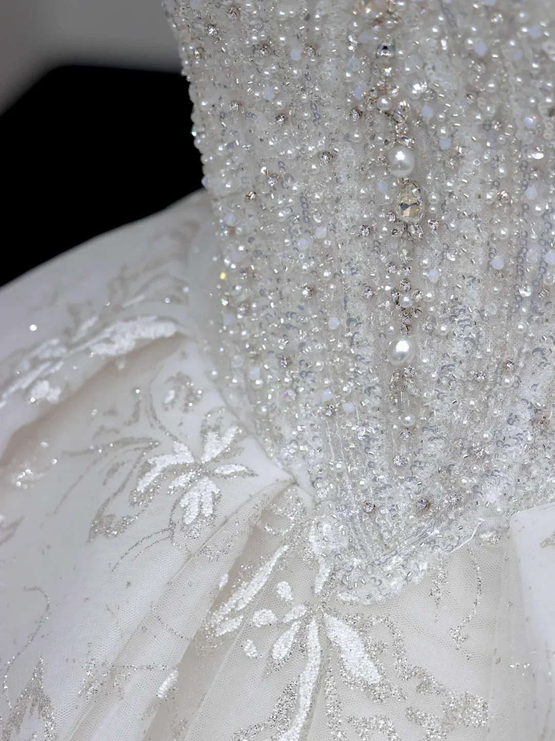 Luxury Ball Gown Wedding Dresses Off The Shoulder Short Sleeves Lace Wedding Dress With Train DP654 - Deanwangkt