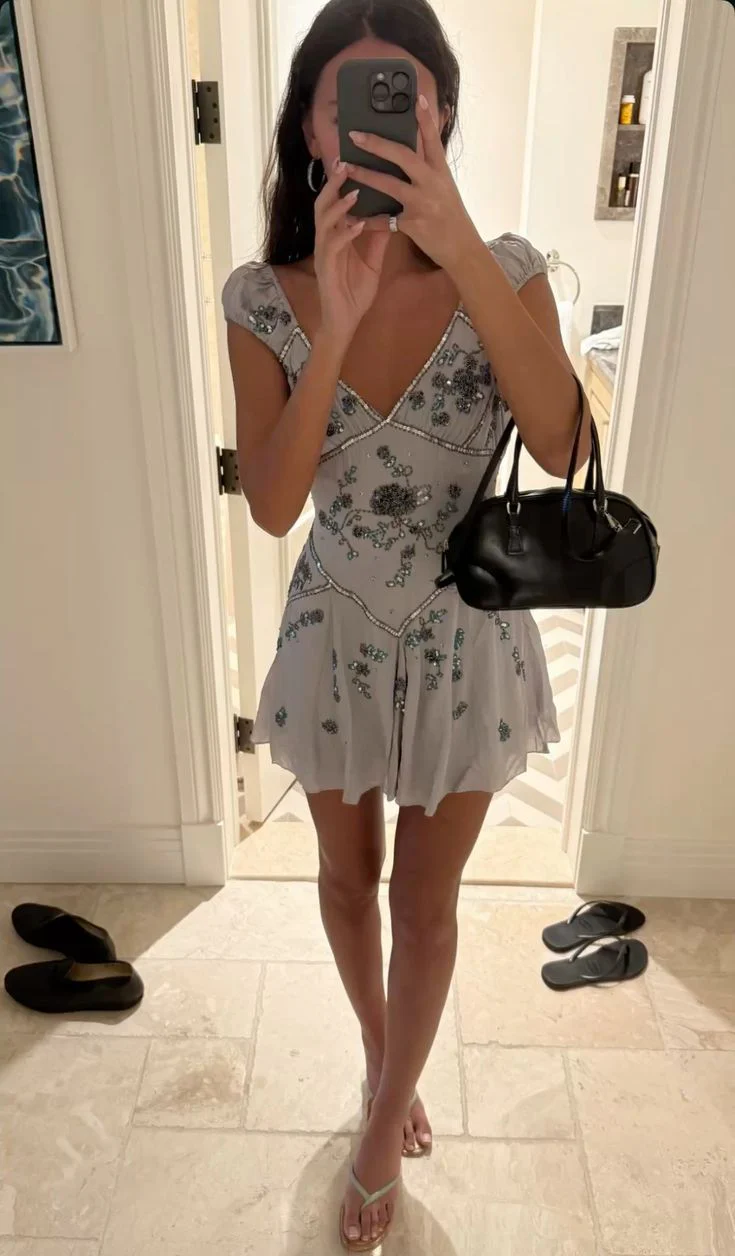 Vintage A line V Neck Light Gray Chiffon Formal 8th Grade Homecoming Dress Summer Middle School Hoco Dresses Birthday Outfits W1154 - Deanwangkt