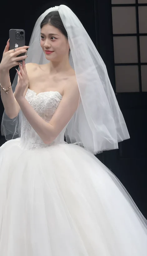 Timeless Strapless Ball Gown Tulle Wedding Dresses Applique White Bridal Gowns Sleeveless Bridal Dresses DP3355 - Deanwangkt