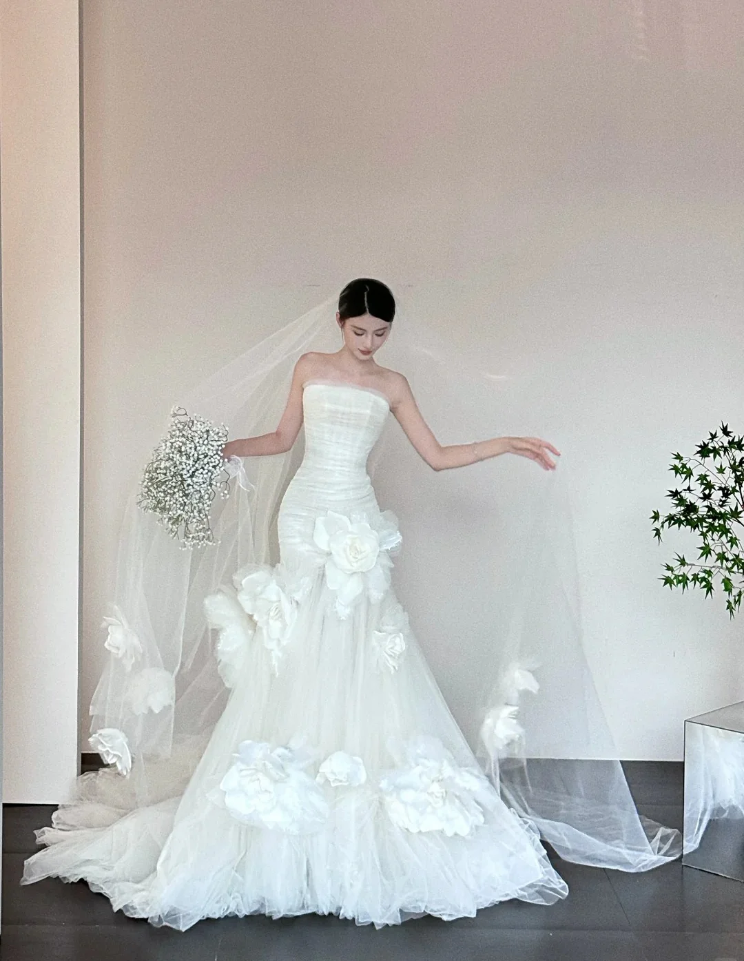 Timeless Strapless Mermaid Tulle Simple Wedding Dresses Sleeveless Ivory Bridal Gowns with Pleats  DP3213 - Deanwangkt