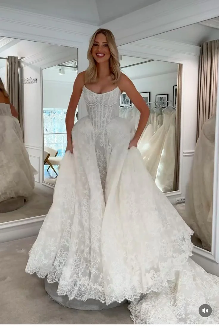 Unique Bridal Gown Mermaid Strapless Lace Sleeveless White Wedding Dresses Modest Bridal Gowns DH951 - Deanwangkt