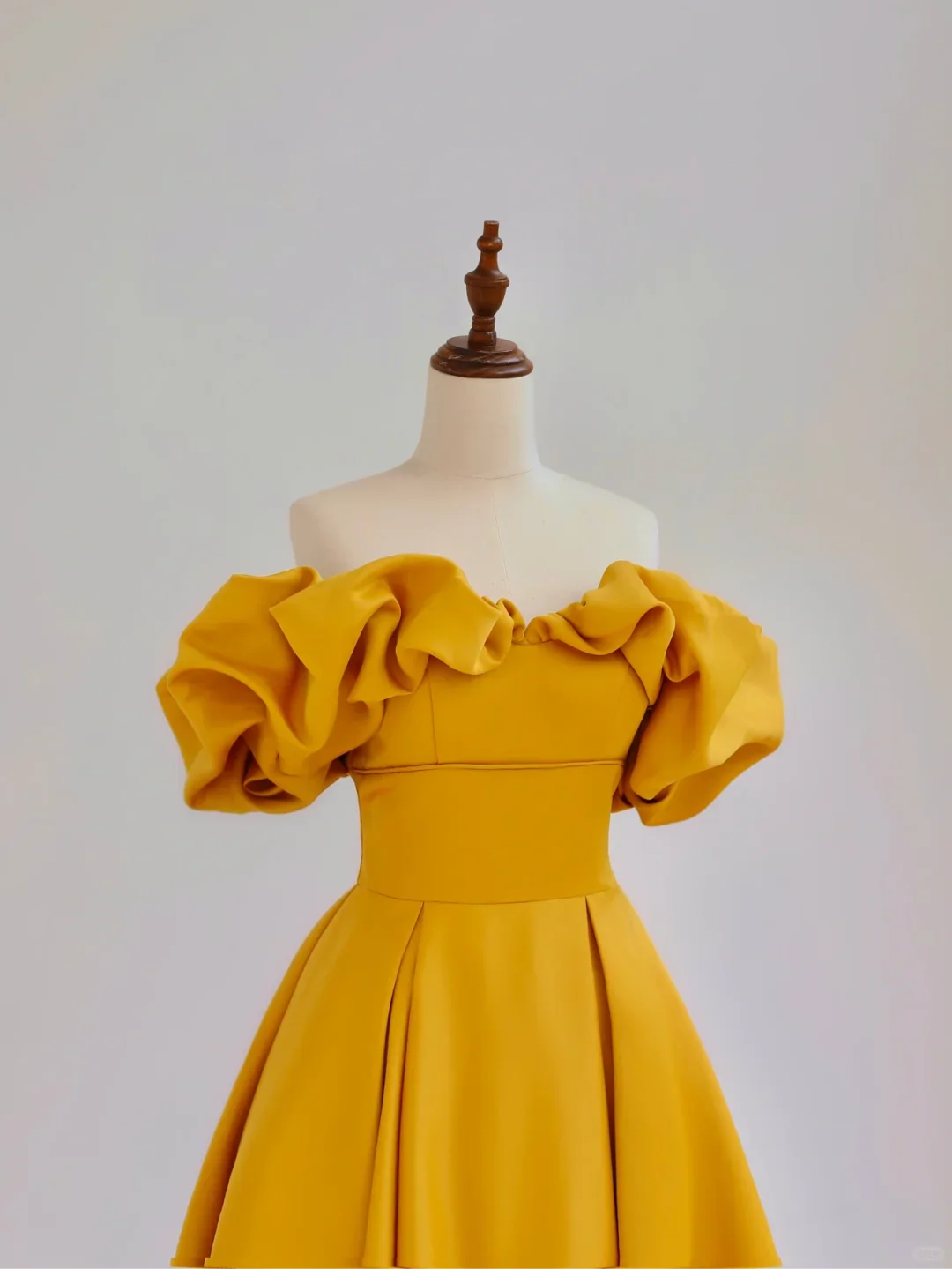 Elegant Glamour Ball Gown Off The Shoulder Short Sleeves Satin Yellow Prom Dress Party Dress Evening Dresses DP1506 - Deanwangkt