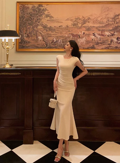 Elegant Mermaid Scoop Ivory 18th Birthday Dress Party Gown Birthday Outfits Birthday Dress Ideas For Women DP583 - Deanwangkt