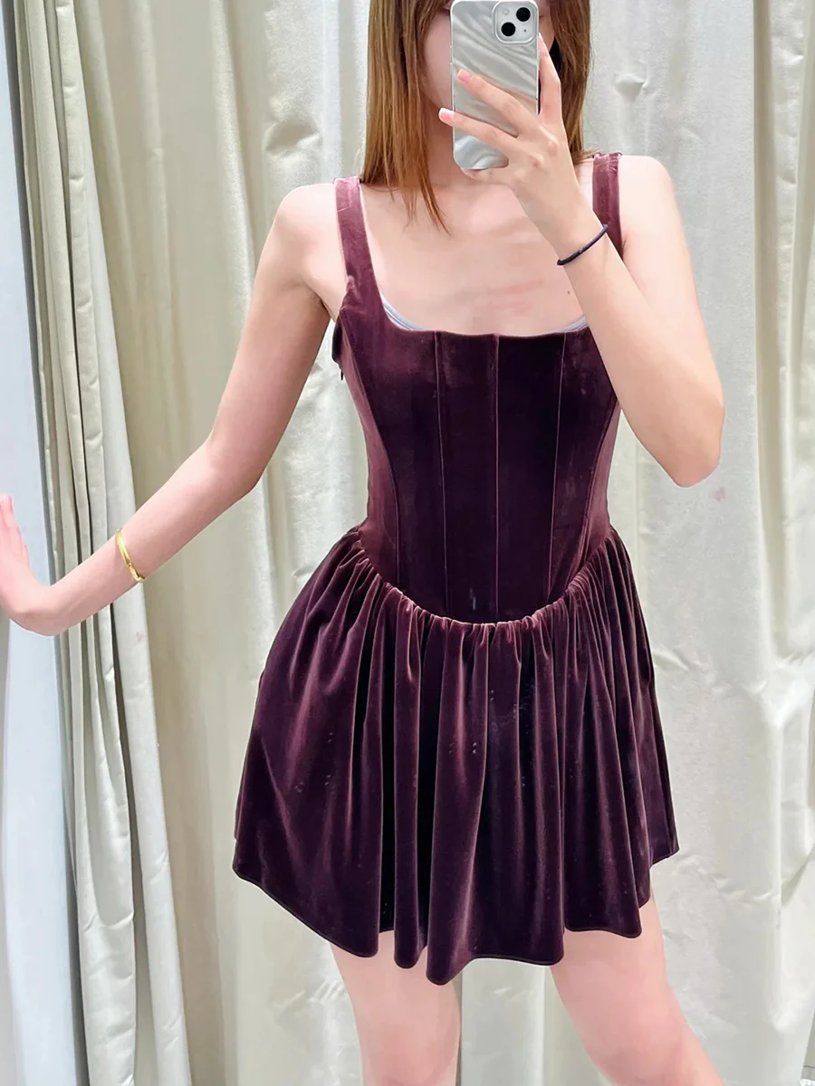Cute A Line Square Neck Burgundy Velvet Formal Homecoming Dresses 18th Birthday Outfits Graduation Dress Short Mini Hoco Dresses DH2532 - Deanwangkt