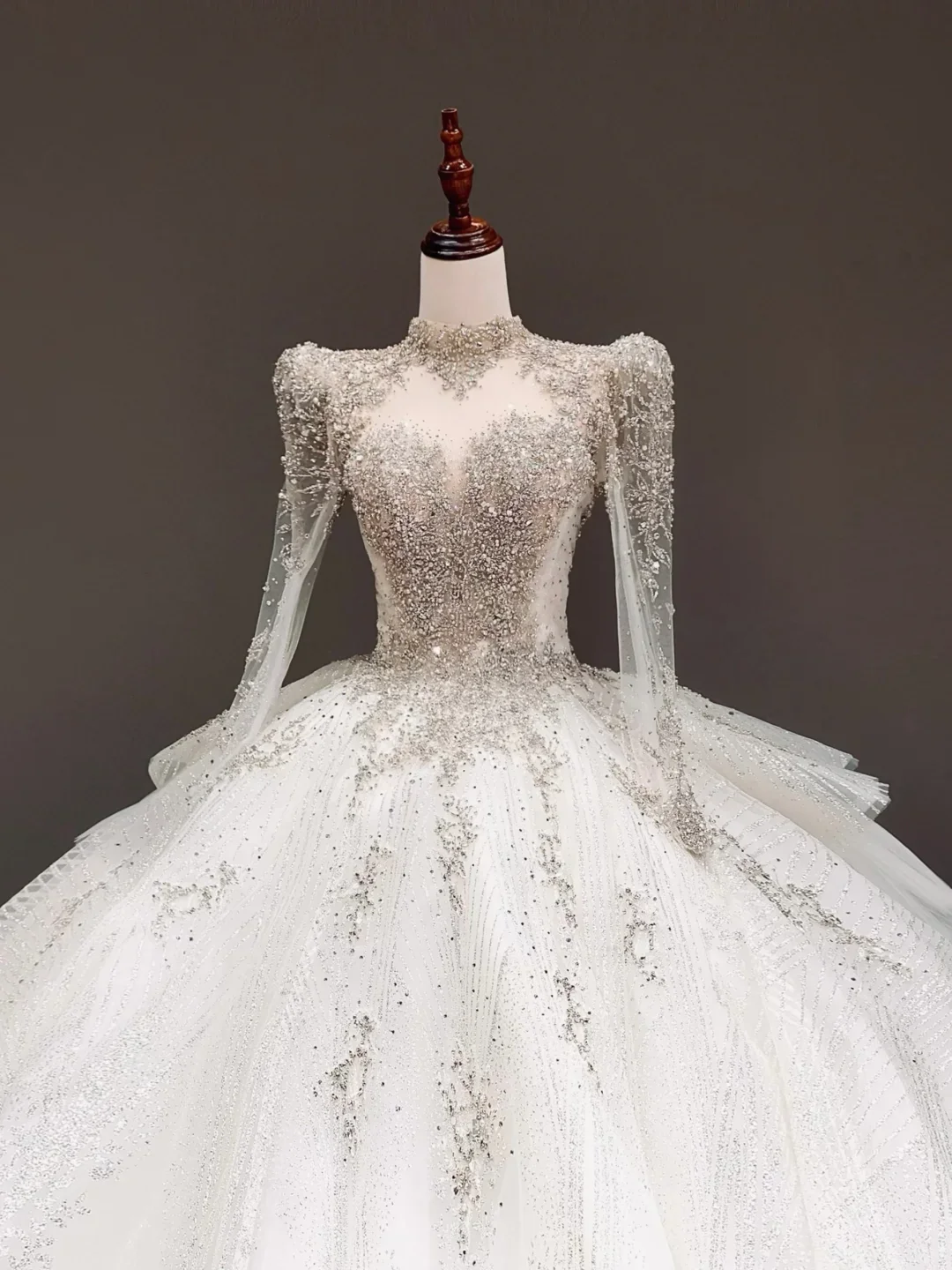 Princess Bridal Gown Ball Gown Sweetheart Long Sleeves White Sequin Wedding Dresses Bridal Gowns DP814 - Deanwangkt