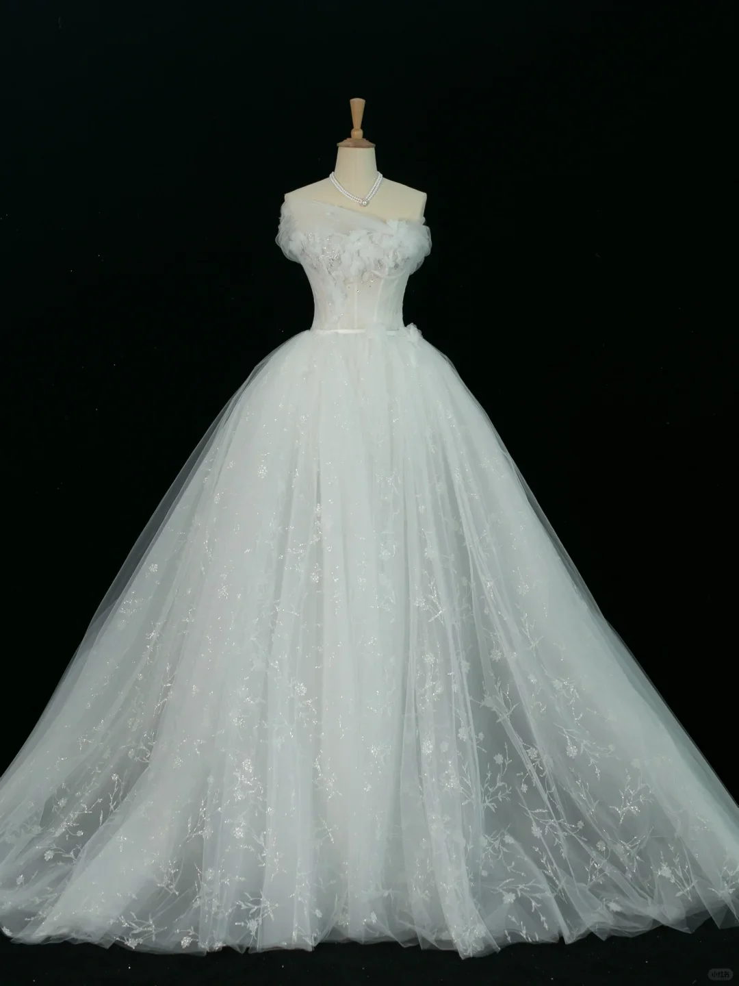 Pretty Wedding Dress Ball Gown Strapless White Sleeveless Tulle Long Vintage Wedding Dresses Bridal Gowns Brides Gown DH375 - Deanwangkt