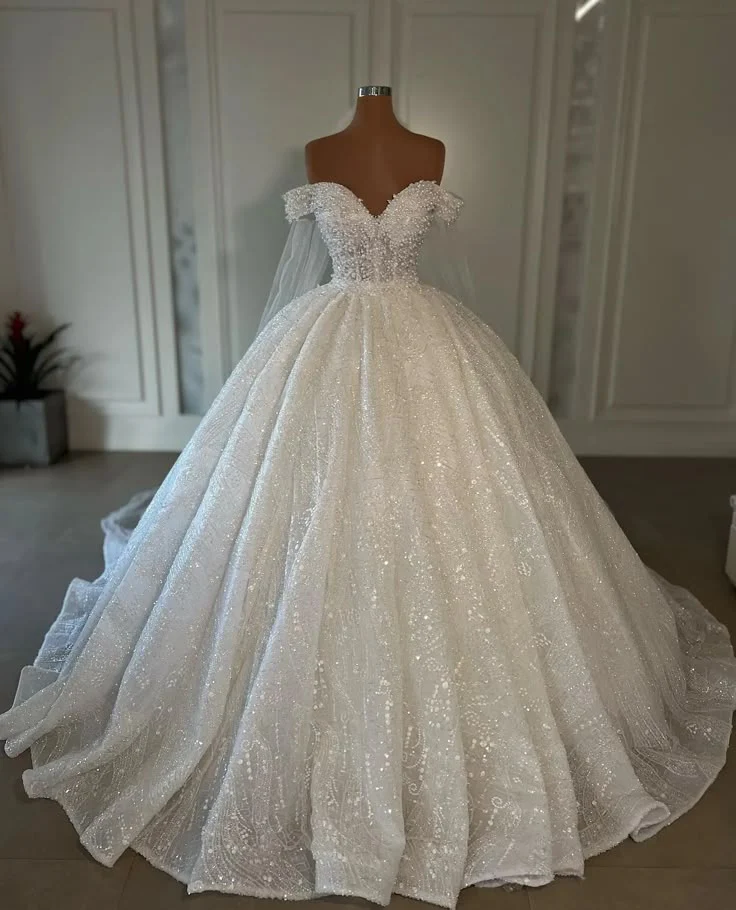 Luxury Ball Gown Wedding Dresses Sleeveless V Neck Strapless Sequin Wedding Dress With Train DP609 - Deanwangkt