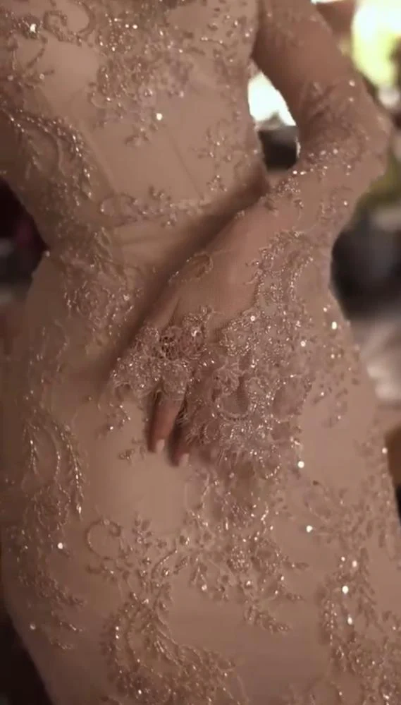 Ethereal Wedding Dress Sheath V Neck Lace Long Sleeves White Wedding Dresses Bridal Gowns DH855 - Deanwangkt