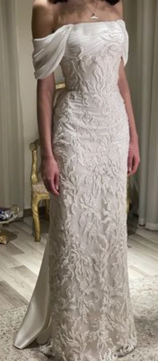 Elegant Off-the-shoulder Sheath Mother of the Bride Dress Tulle Applique White Wedding Guest Dresses DP3368 - Deanwangkt