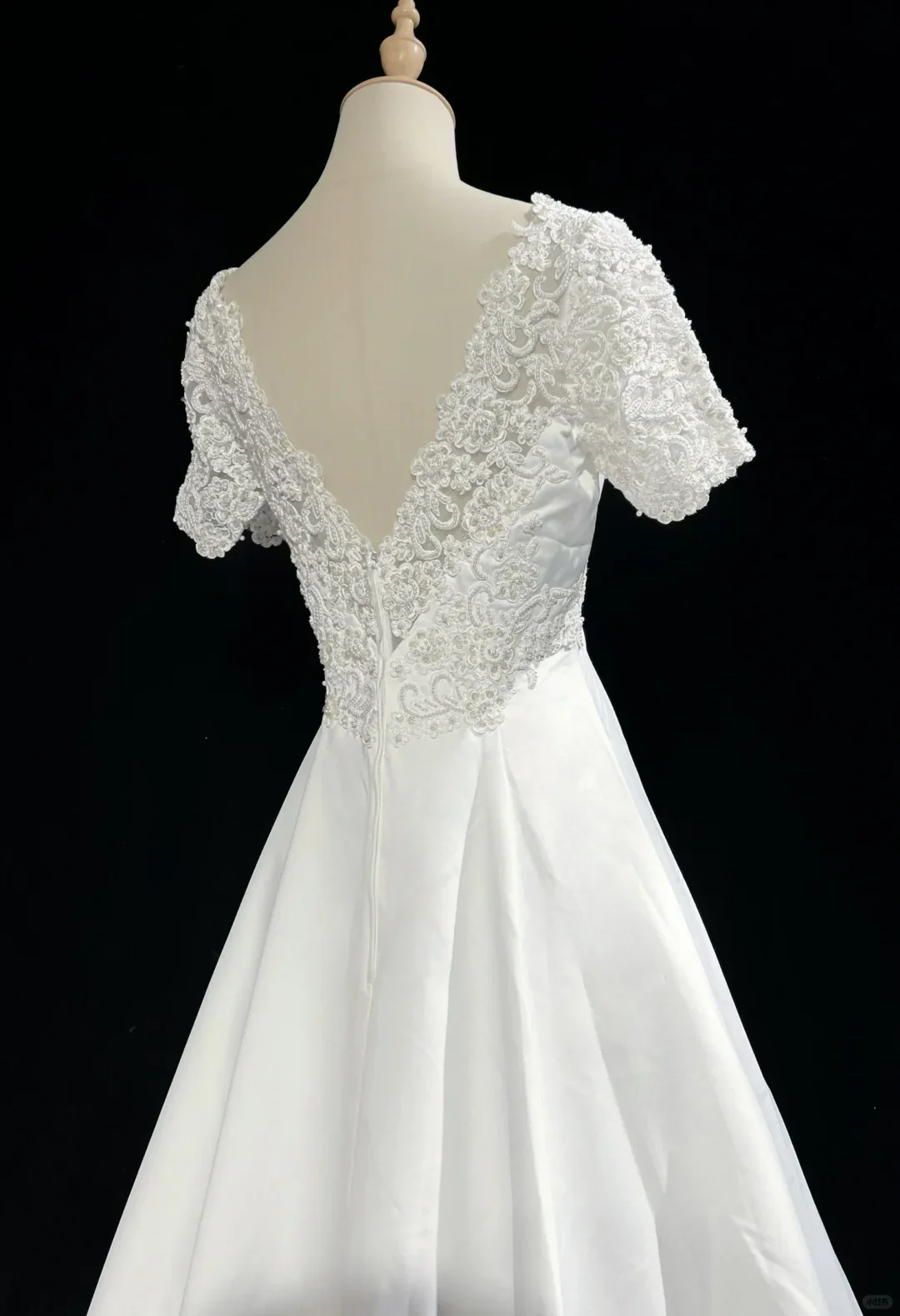 Vintage Bridal Gown 1960s Ball Gown V Neck Short Sleeves Ivory Long Summer Autumn Wedding Dresses Elegant Bridal Gowns DH670 - Deanwangkt