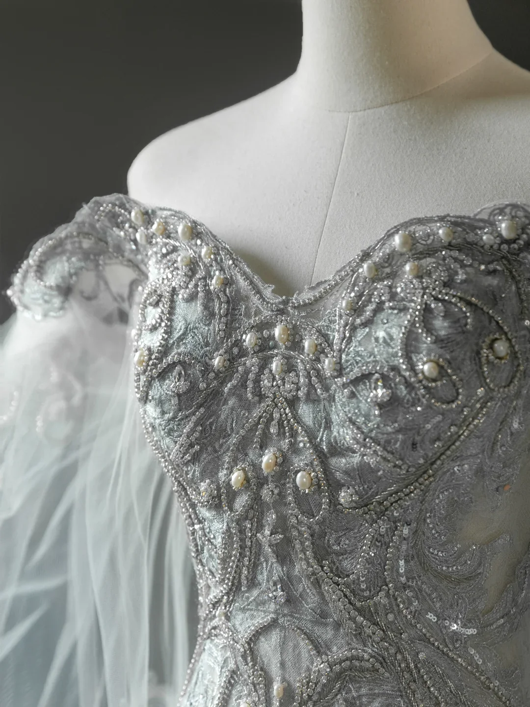 Princess Bridal Dress Mermaid Off The Shoulder Lace Tulle Long Sleeves Wedding Dress With Long Sleeves Wedding Dresses Modest Wedding Gowns DH2065 - Deanwangkt