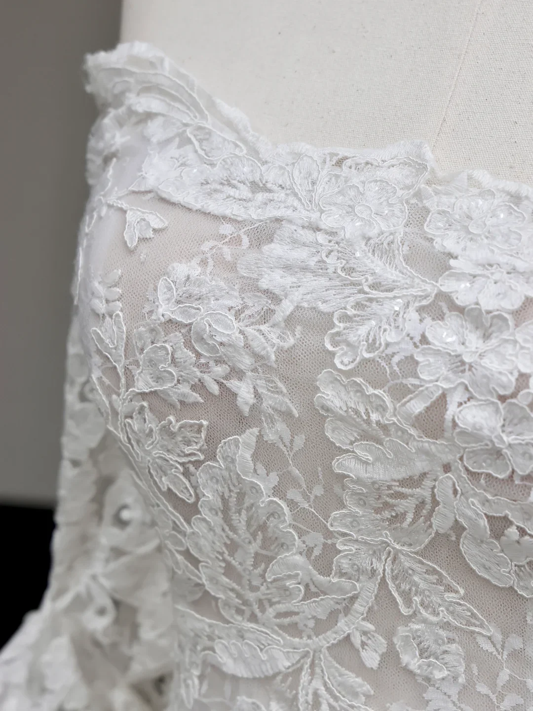 Classy Elegant A Line Off The Shoulder White Lace Long Sleeves Wedding Dress Brides Dress DP656 - Deanwangkt