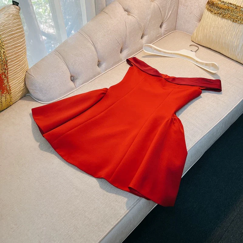 Trendy A line Off The Shoulder Satin Red Formal Short 8th Grade Homecoming Dress Summer Middle School Hoco Dresses Birthday Outfits W934 - Deanwangkt