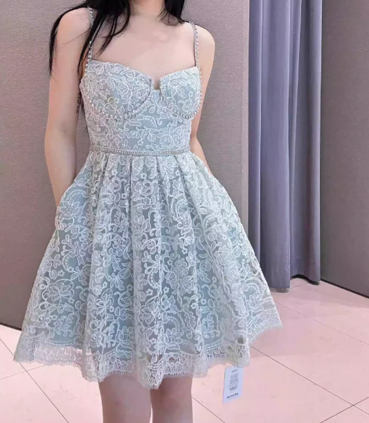 Pretty A Line Spaghetti Straps Gray Lace Short Formal Homecoming Dresses Middle School Short 21st Birthday Outfits Graduation Dress Mini Cocktail Dresses DH2298 - Deanwangkt