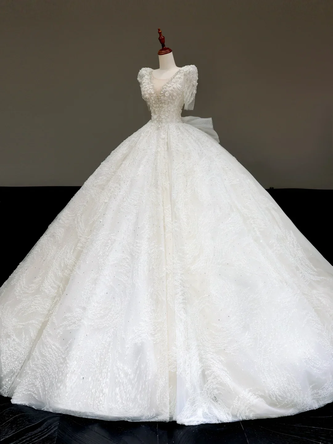 Princess Bridal Gown Ball Gown Scoop Sequin White Beads Wedding Dresses Bridal Gowns DP829 - Deanwangkt