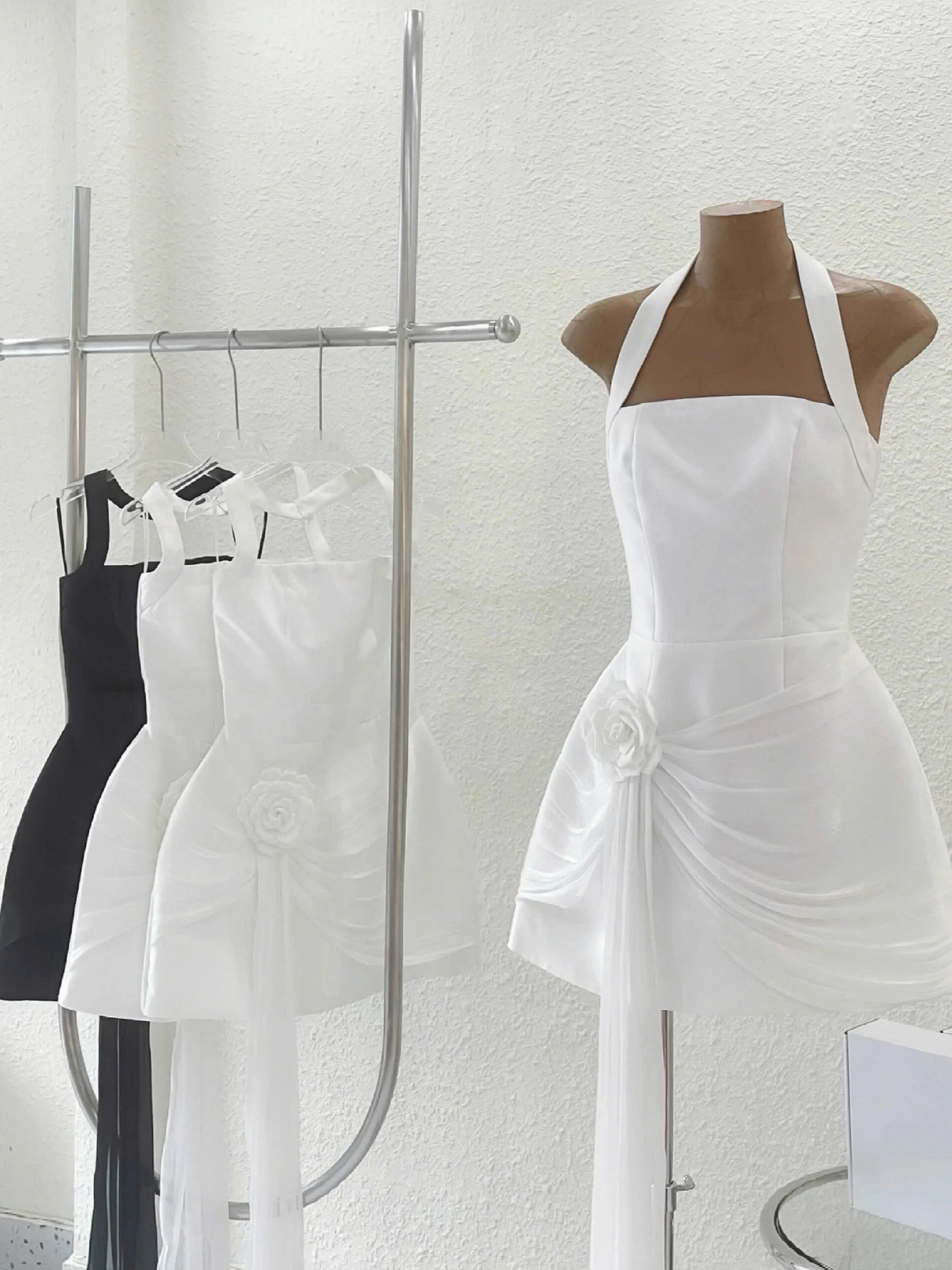 Modest A line Halter Little Black Dress Party Dresses Short Formal Homecoming Dresses Night Chic Elegant Cocktail Dresses 16th Birthday Outfits Hoco Dress DH2766 - Deanwangkt