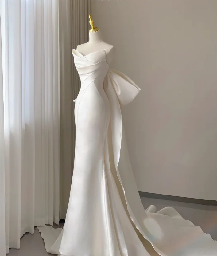 Classy Elegant Mermaid Sweetheart White Satin Wedding Dresses Brides Dress DP447 - Deanwangkt