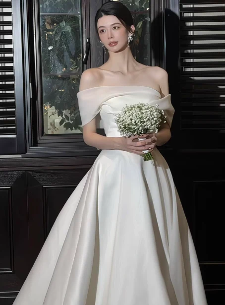 Elegant Off Shoulder A-Line Tulle Long Wedding Dress Simple Bridal Gowns DH2685 - Deanwangkt