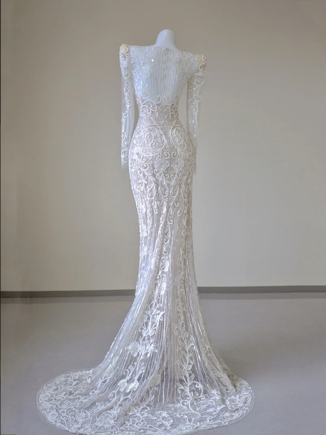 Unique Mermaid V Neckline White Lace Long Sleeves Wedding Dresses Brides Dress P0023 - Deanwangkt