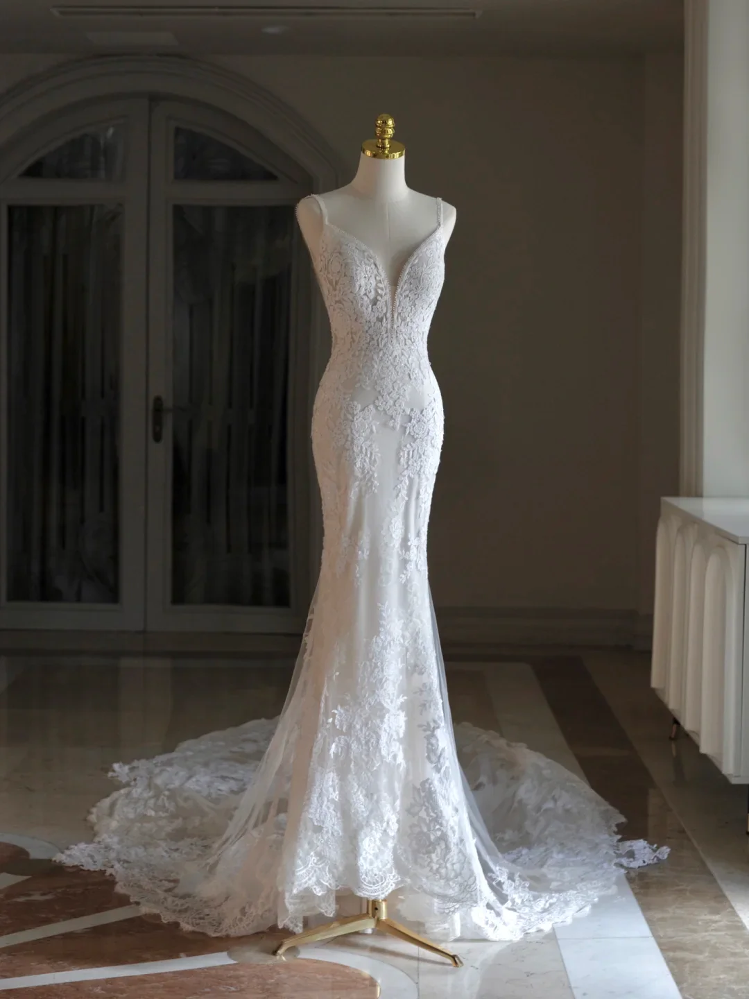 Luxury Mermaid Spaghetti Straps Lace White Wedding Dress Modest Wedding Dresses Princess Wedding Gowns DH1548 - Deanwangkt