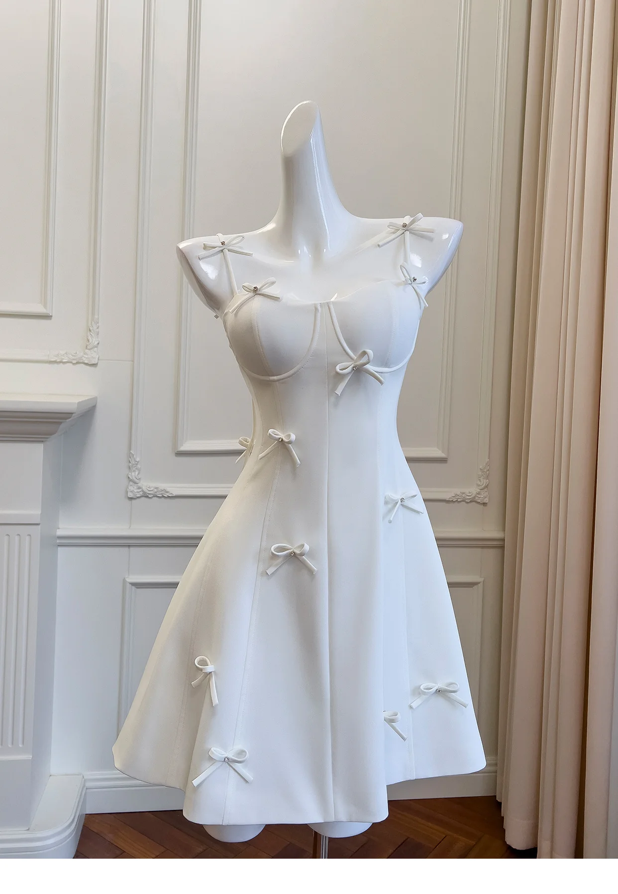 Pretty A Line Spaghetti Straps White Satin Short Formal Homecoming Dresses Middle School Short 21st Birthday Outfits Graduation Dress Mini Cocktail Dresses DH2296 - Deanwangkt