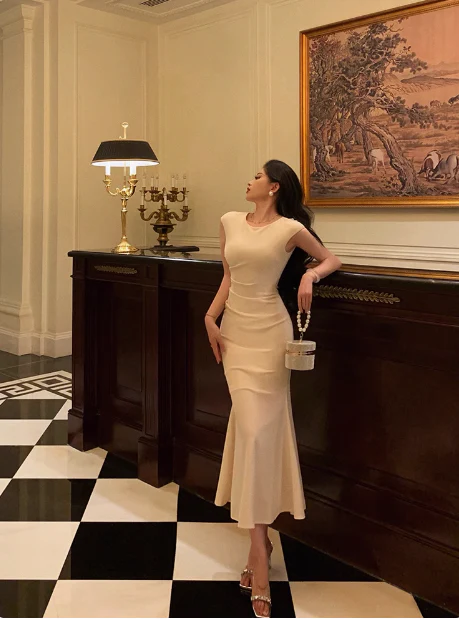 Elegant Mermaid Scoop Ivory 18th Birthday Dress Party Gown Birthday Outfits Birthday Dress Ideas For Women DP583 - Deanwangkt