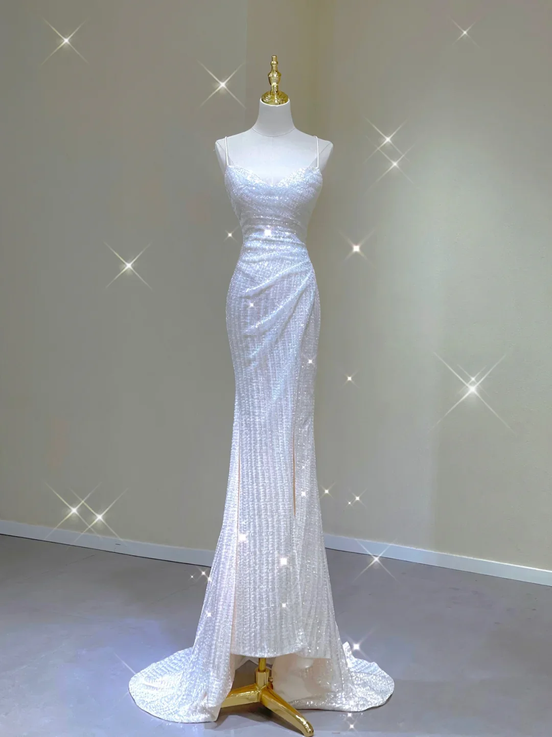 Simple Mermaid Spaghetti Straps Long White Wedding Dresses Backless Summer Brides Dress DP381 - Deanwangkt