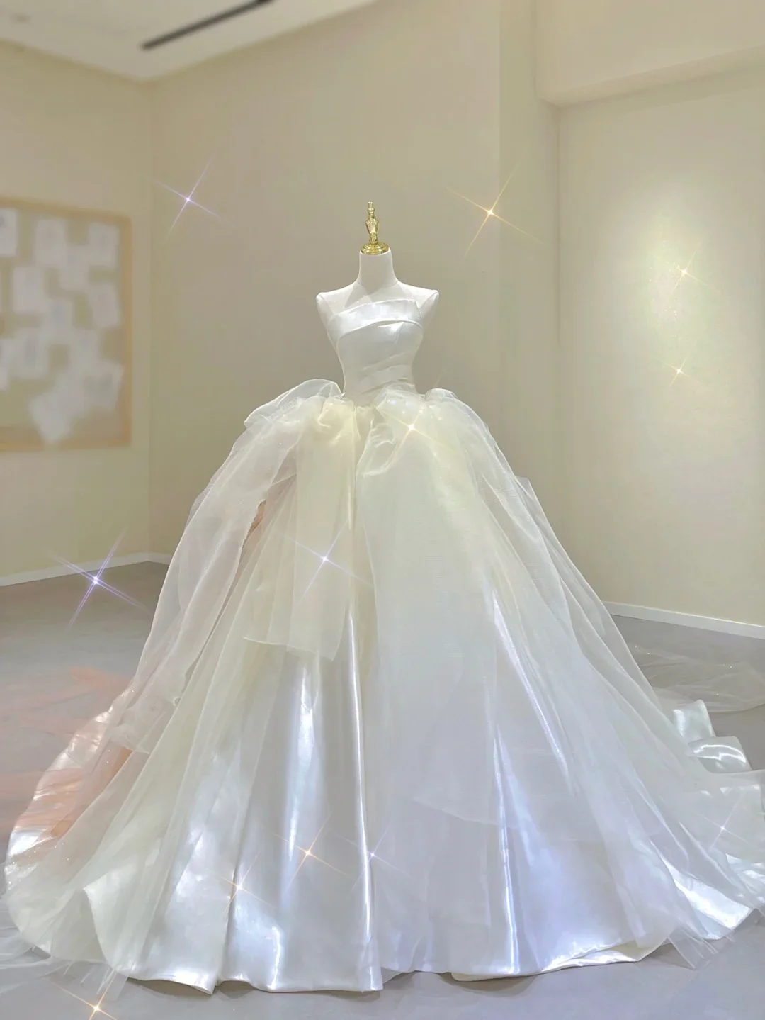 Classy Elegant Ball Gown Strapless White Long Satin Wedding Dresses Brides Dress DP328 - Deanwangkt