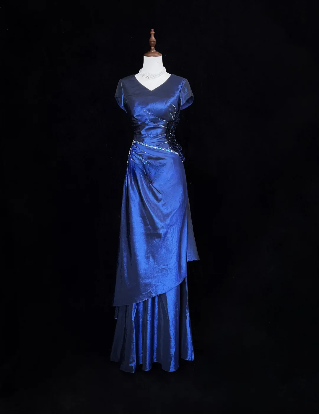 Retro A Line V Neck Navy Blue Short Sleeves With Silver Beads Long Flowers Prom Dresses Party Dress 21st Birthday Outfits Graduation Dresses DH2660 - Deanwangkt