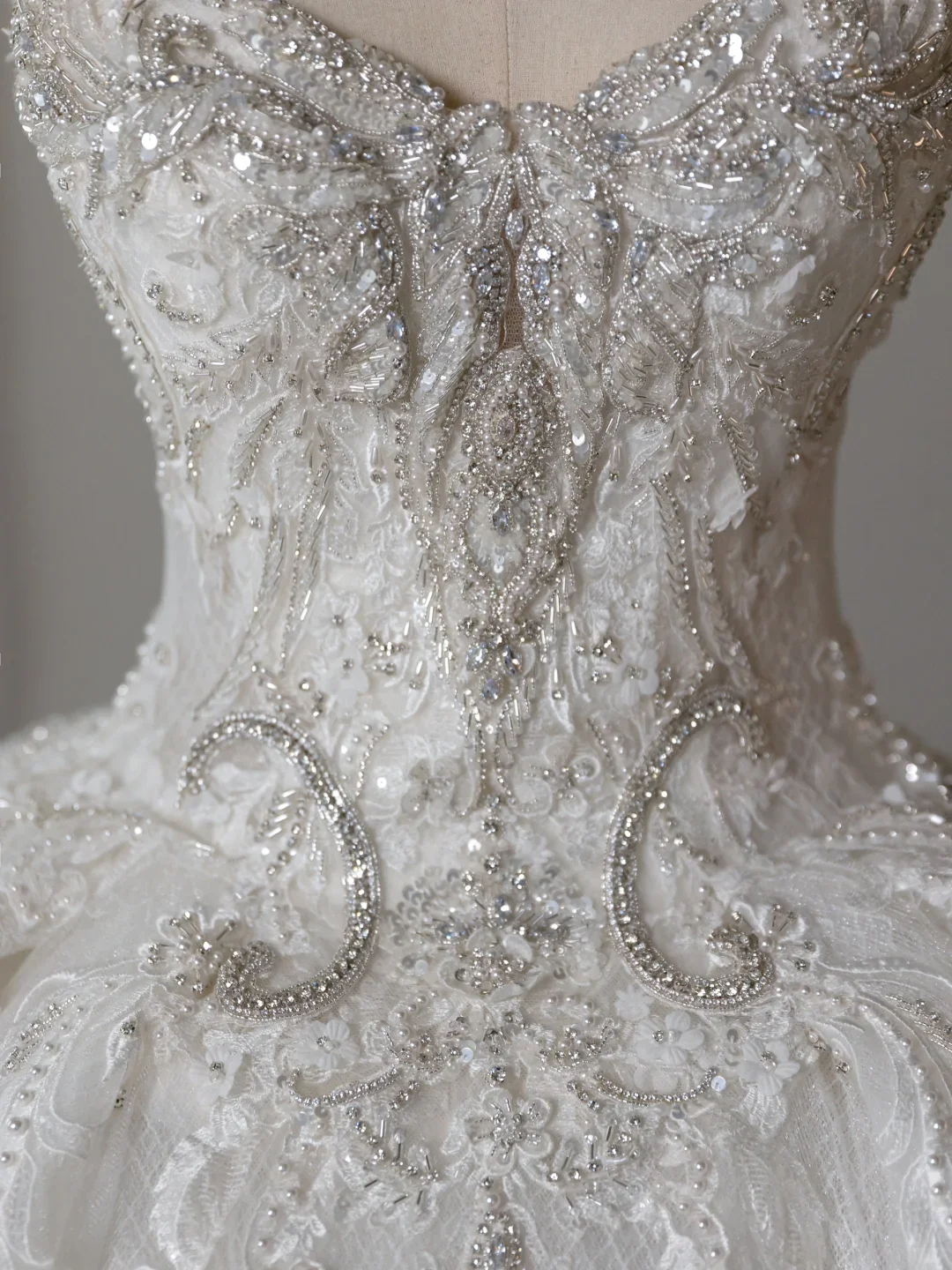 Timeless Bridal Dress Ball Gown Sweetheart Lace White Long Wedding Dress Long Wedding Dresses Modest Wedding Gowns DH2076 - Deanwangkt