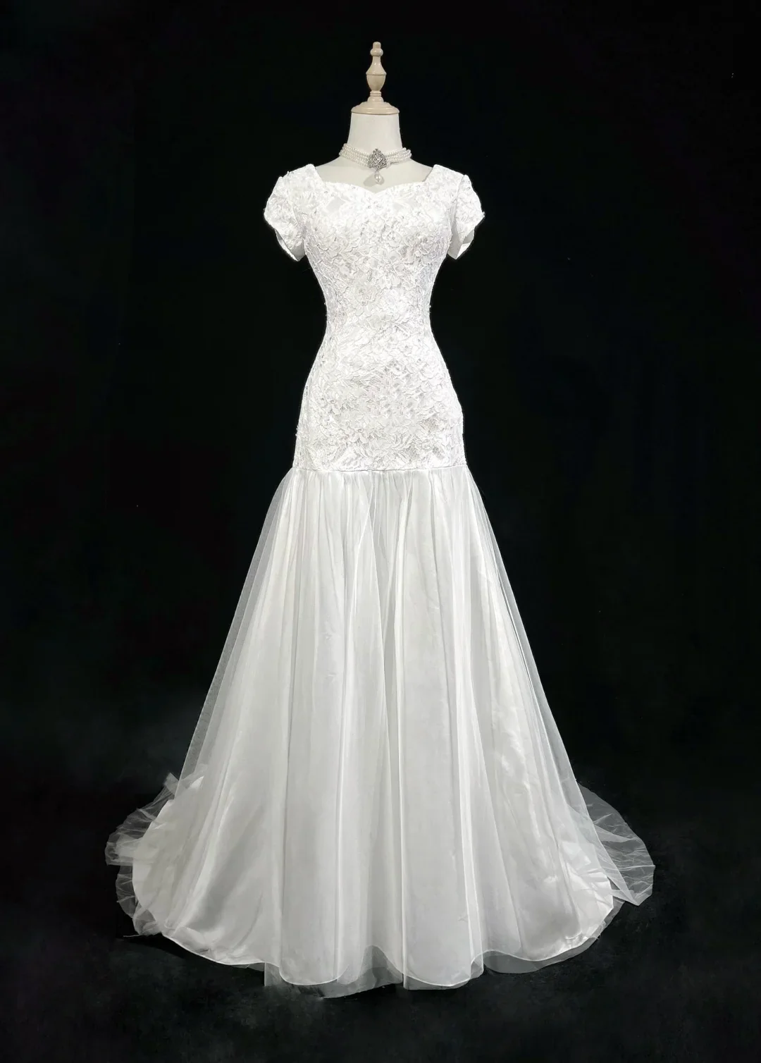Classic Elegant Wedding Gown Mermaid Short Sleeves White Lace 80s Wedding Dresses Vintage Bridal Gowns DH1153 - Deanwangkt