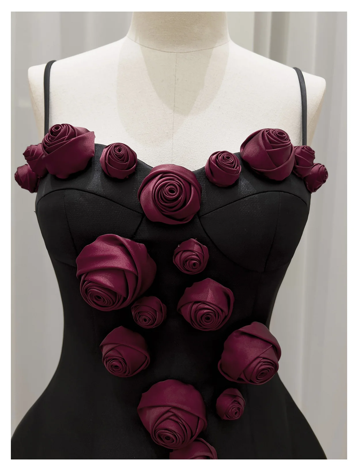 Pretty Ball Gown Spaghetti Straps Little Black Dress Formal Homecoming Dresses Middle School Short 21st Birthday Outfits Graduation Dress Mini Cocktail Dresses DH2305 - Deanwangkt