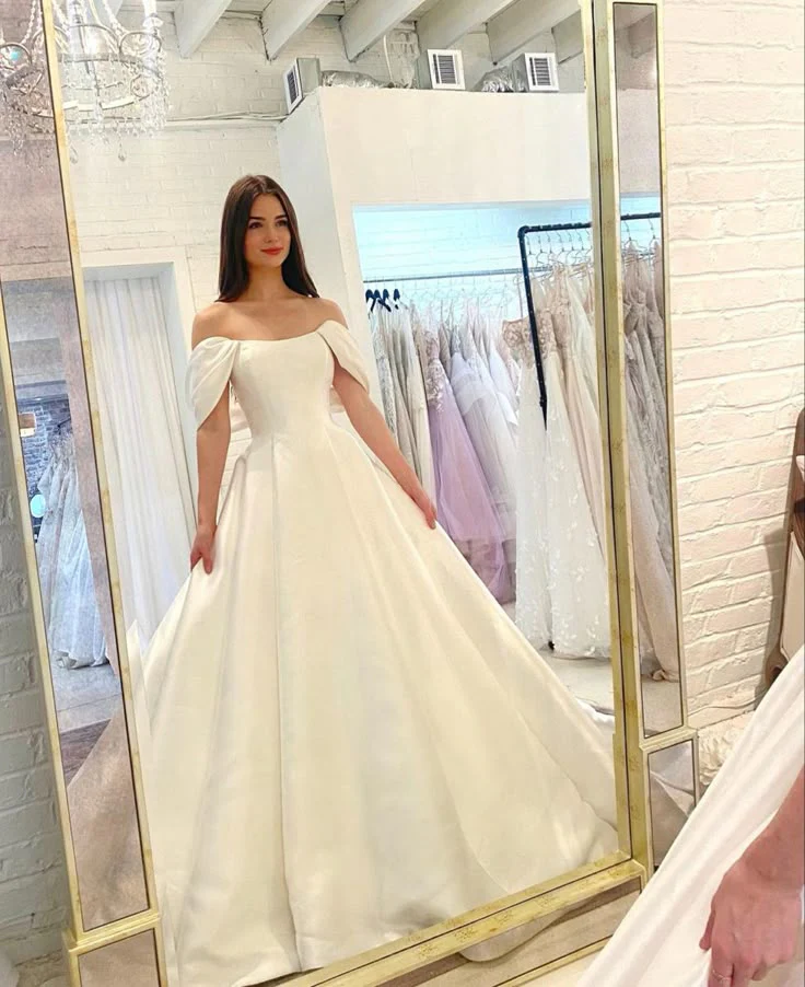 Princess Bridal Gown Ball Gown Off The Shoulder White Short Sleeves Long Wedding Dresses Elegant Bridal Gowns DH925 - Deanwangkt