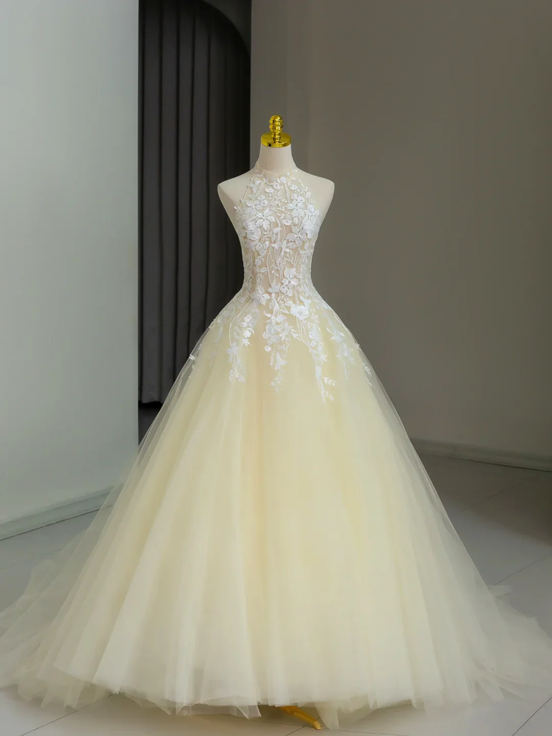 Pretty Ball Gown High Neck Tulle Light Yellow Long Quinceanera Dress Formal Gowns Vestido De 15 Anos Sweet 16 Dress DH1135 - Deanwangkt
