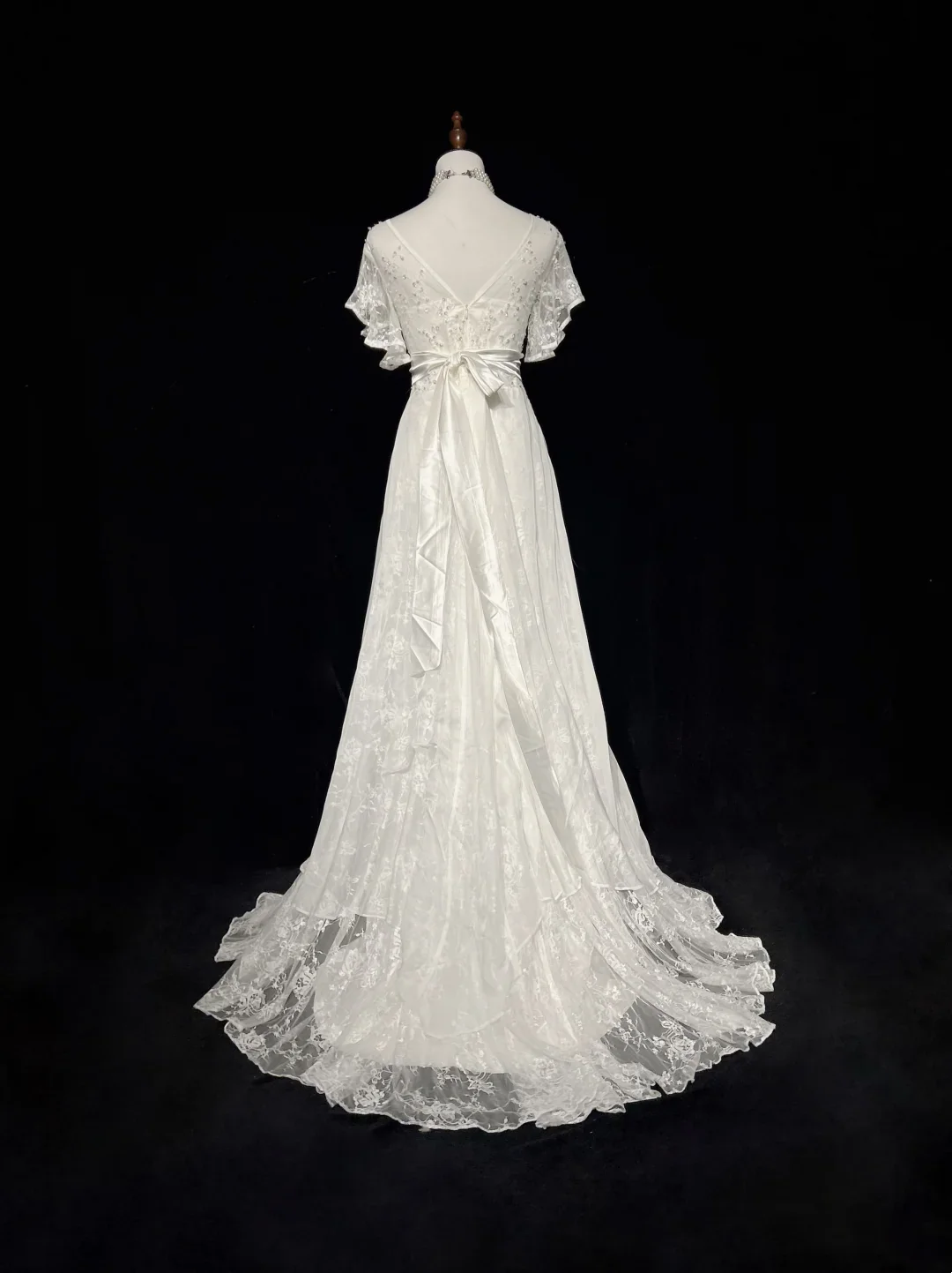 Vintage Bridal Gown 1960s A Line V Neck Short Sleeves Lace Beads Long White 90s Wedding Dresses Elegant Brides Gowns DH1118 - Deanwangkt